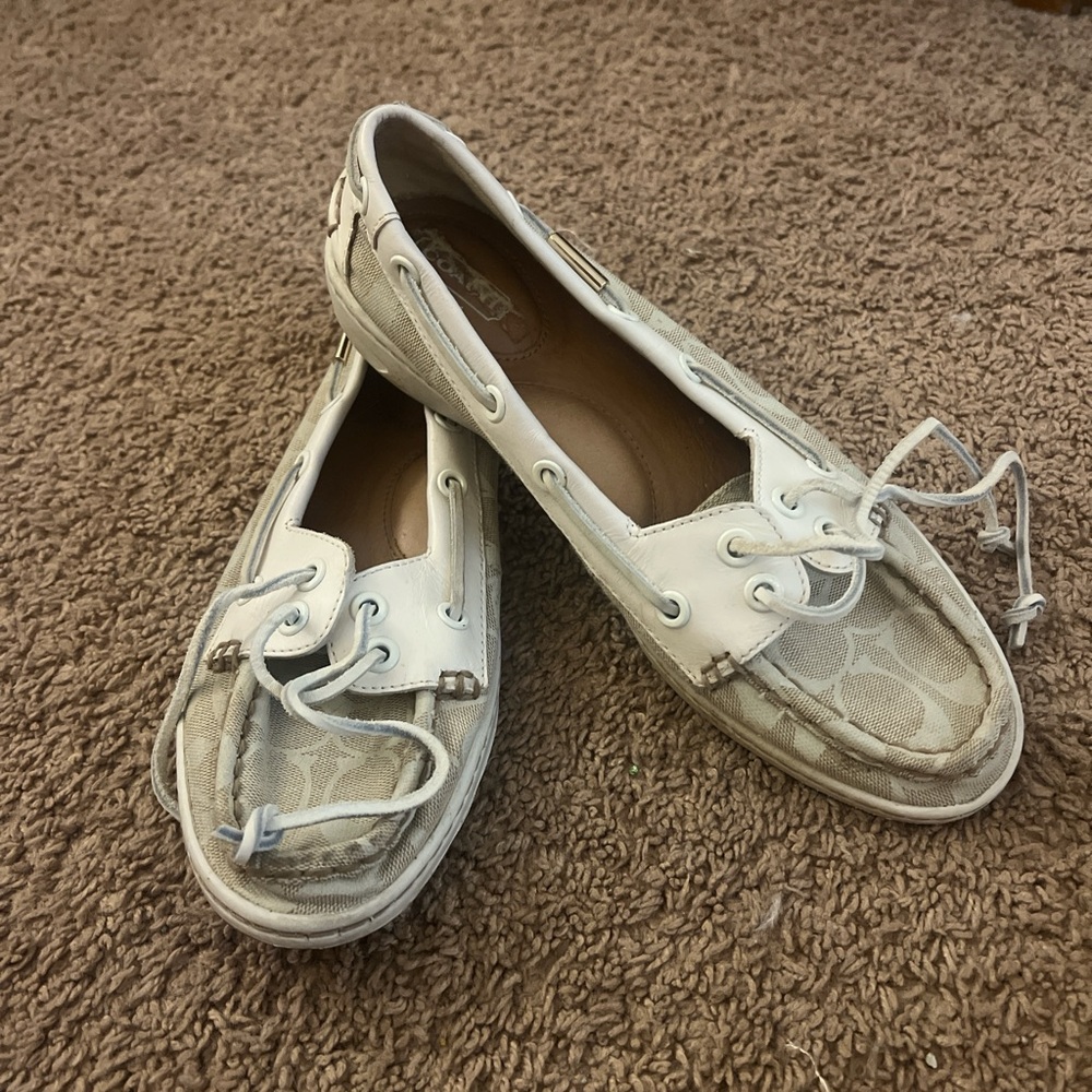 Coach Women's Beige and White Shoes